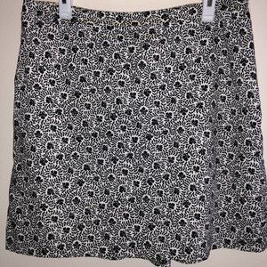 Ann Taylor Black and White Patterned Skort.